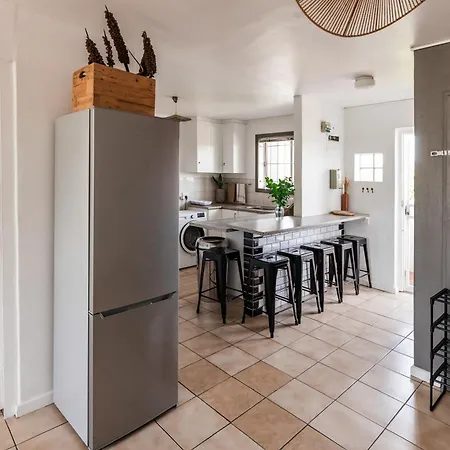 Silvertree Collective Spacious Central Apartment Stellenbosch Exterior photo